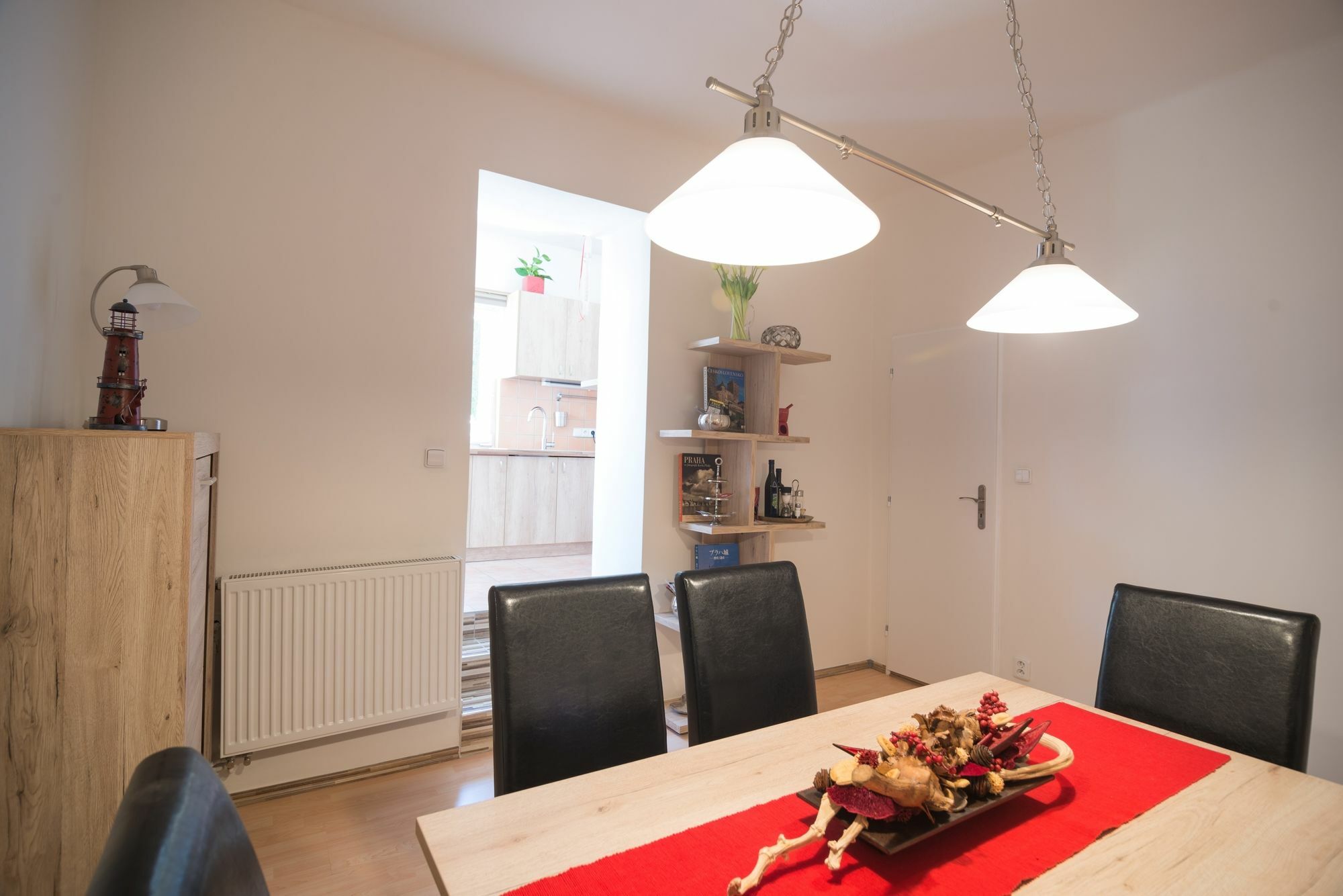 Apartment 2 Bedroom Close To Castle Prague